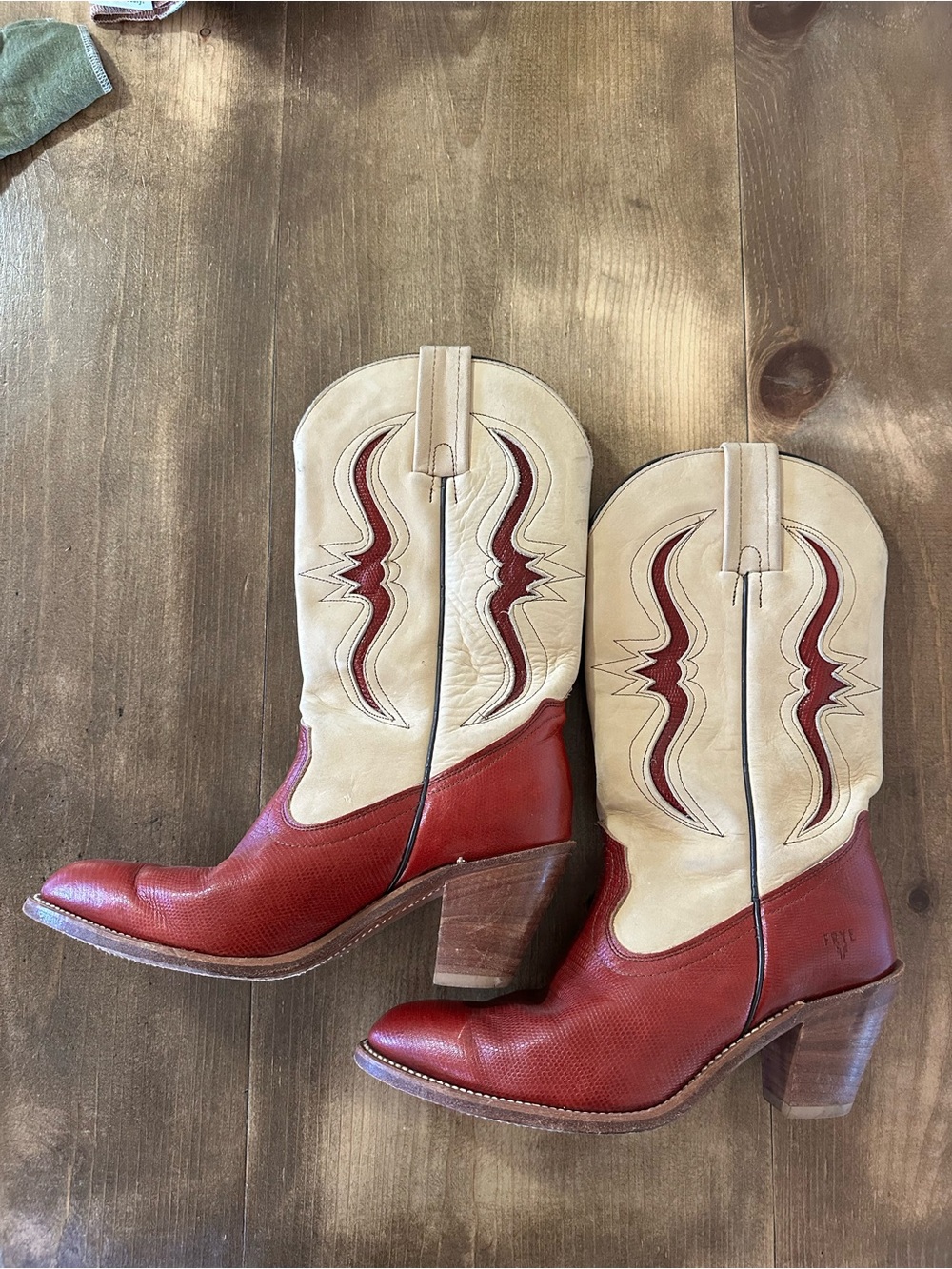 Frye Two-Tone Cream and Burgundy Leather Western Boots - Picture 5 of 6